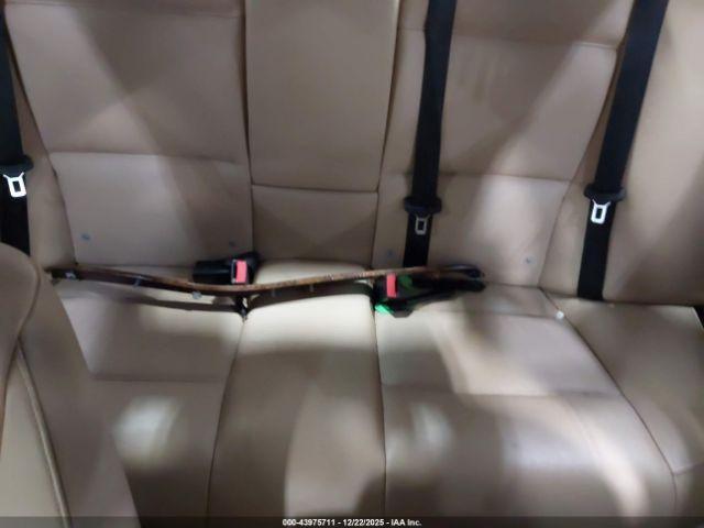 BMW 3 Series Image 2