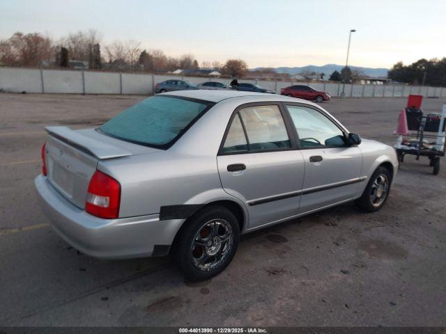 Mazda Protege Image 9