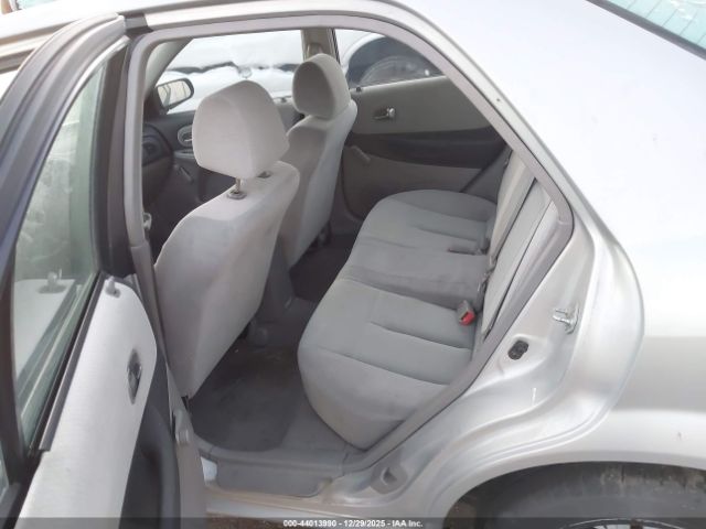 Mazda Protege Image 2