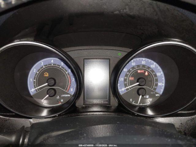 Toyota Corolla Image 5