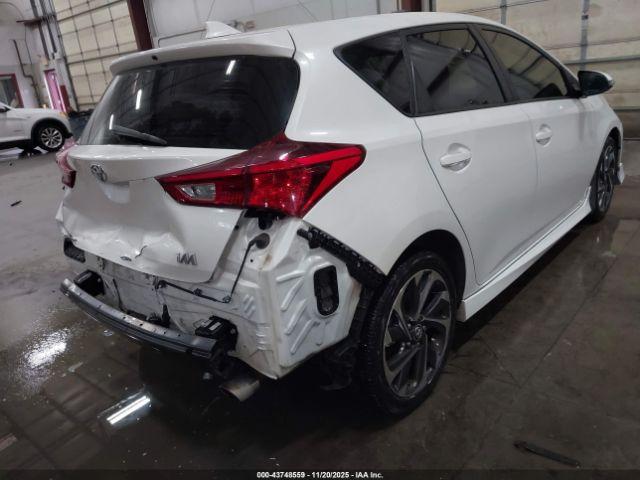 Toyota Corolla Image 13