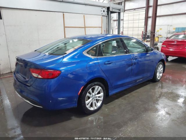 Chrysler 200 Limited Image 4