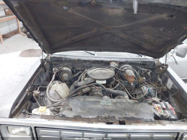 Dodge D-series Image 11