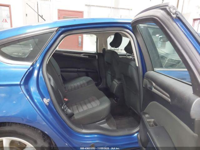 Ford Fusion Se Image 4