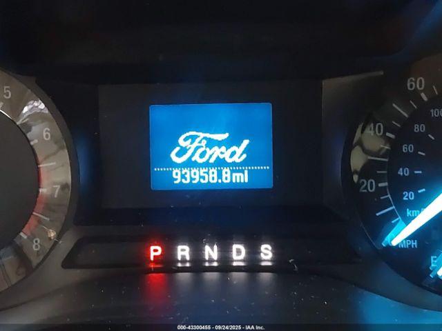 Ford Fusion S Image 3