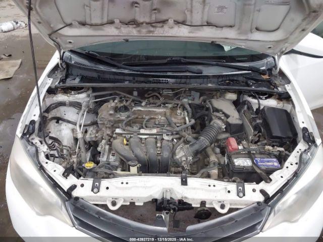 Toyota Corolla Le Image 4