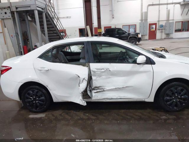 Toyota Corolla Le Image 5