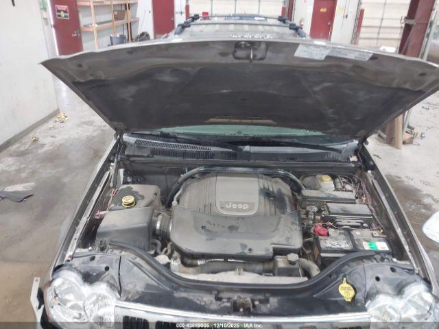 Jeep Grand Cherokee Limited Image 13