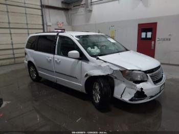  Salvage Chrysler Town & Country