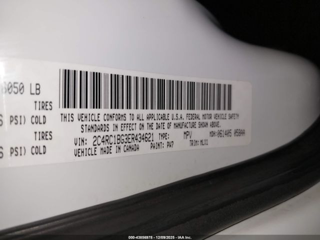 Chrysler Town & Country Touring Image 5