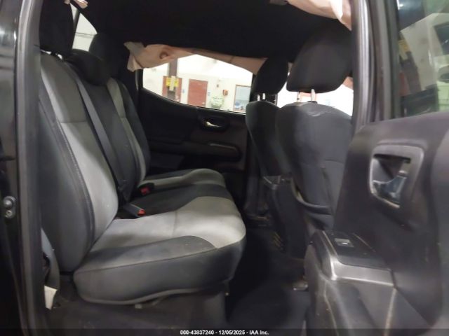 Toyota Tacoma Trd Off-road Image 14