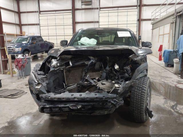 Toyota Tacoma Trd Off-road Image 5