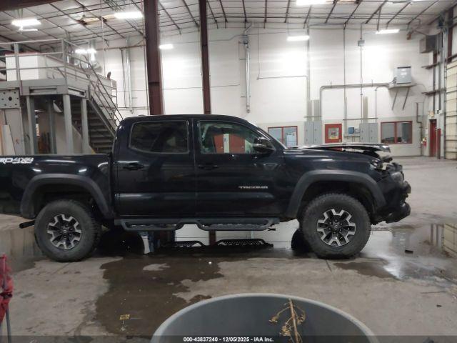 Toyota Tacoma Trd Off-road Image 3