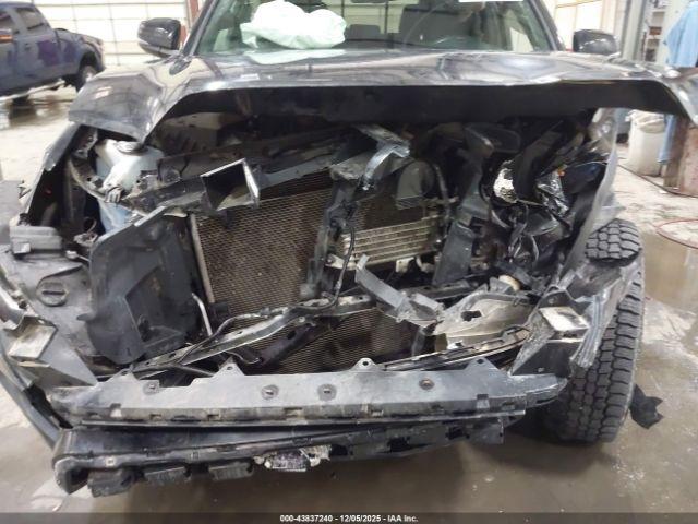 Toyota Tacoma Trd Off-road Image 13