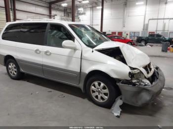  Salvage Kia Sedona