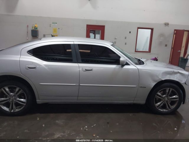 Dodge Charger Image 11