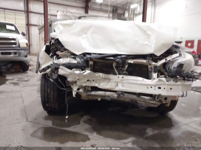 Subaru Crosstrek 2.0i Limited Image 16