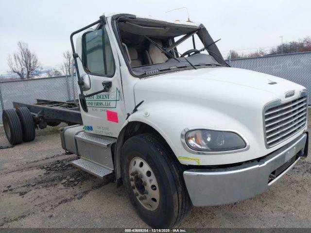  Salvage Freightliner M2 106
