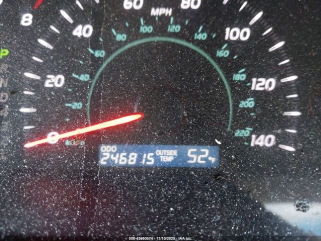 Toyota Camry Le Image 10