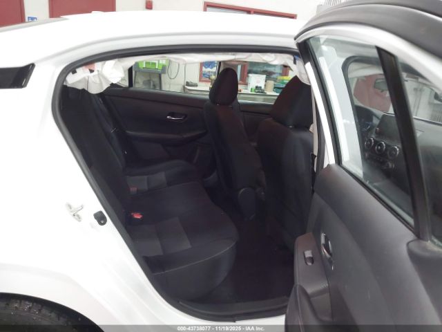 Nissan Sentra Sv Xtronic Cvt Image 4