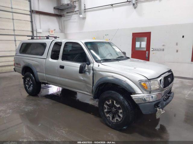  Salvage Toyota Tacoma