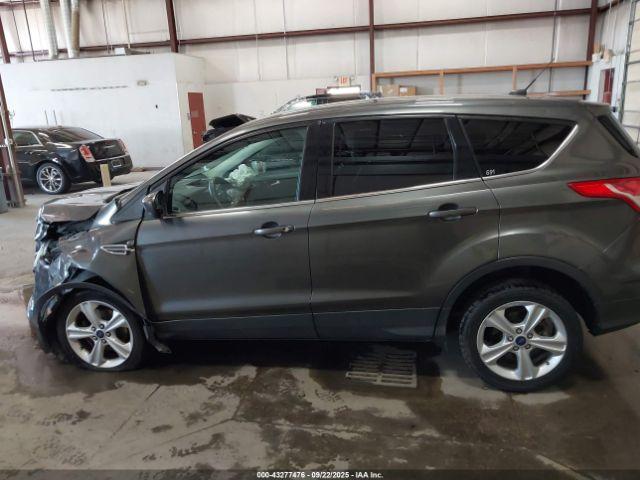 Ford Escape Se Image 19