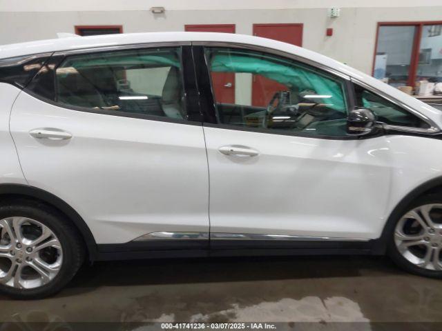 Chevrolet Bolt Lt Image 13
