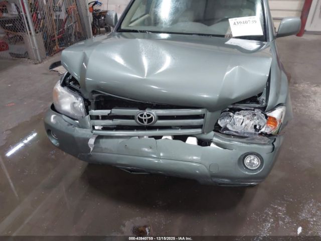 Toyota Highlander Image 5