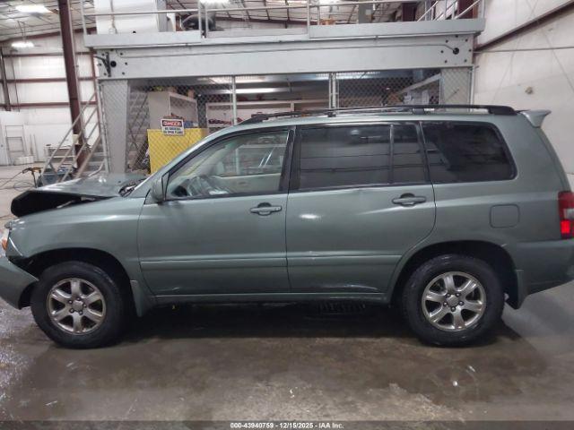 Toyota Highlander Image 13