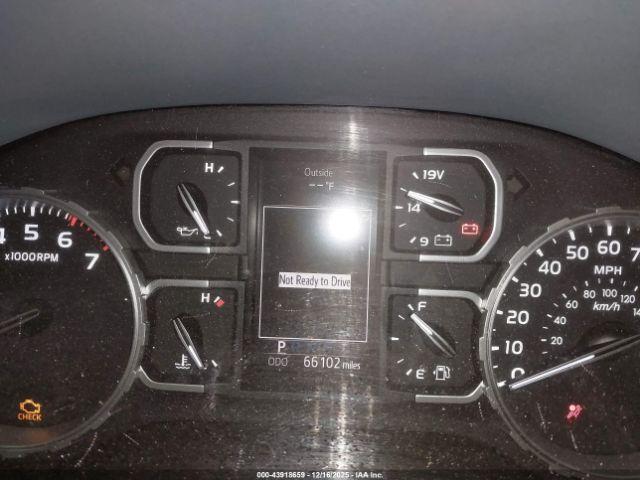 Toyota Tundra Sr5 5.7l V8 Image 11