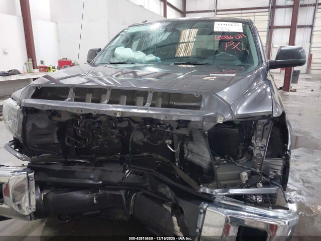 Toyota Tundra Sr5 5.7l V8 Image 12