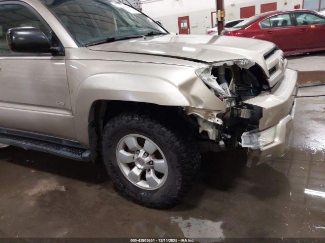 Toyota 4Runner Sr5 V6 Image 11