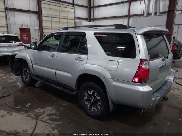 Toyota 4Runner Sr5 V6 Image 13