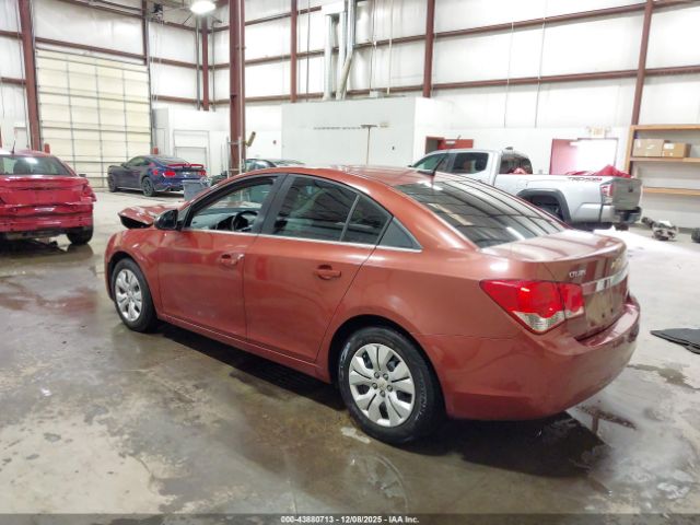 Chevrolet Cruze Ls Image 12