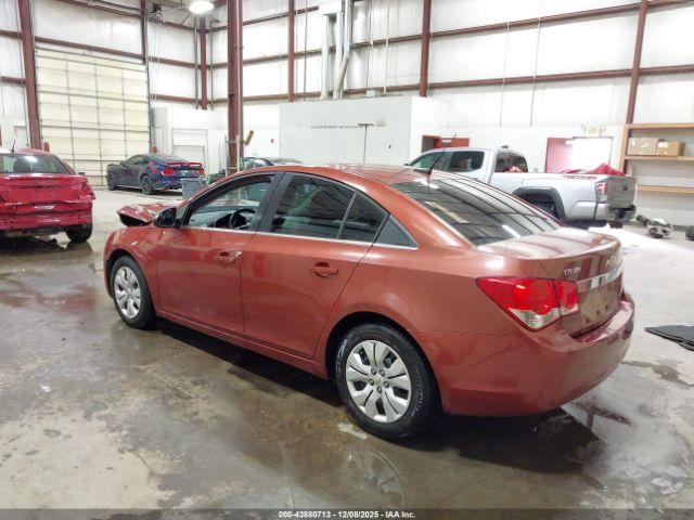 Chevrolet Cruze Ls Image 12
