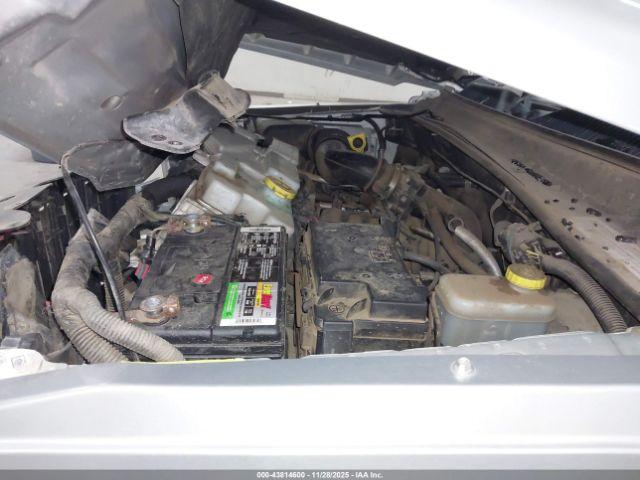 Jeep Liberty Sport Image 13