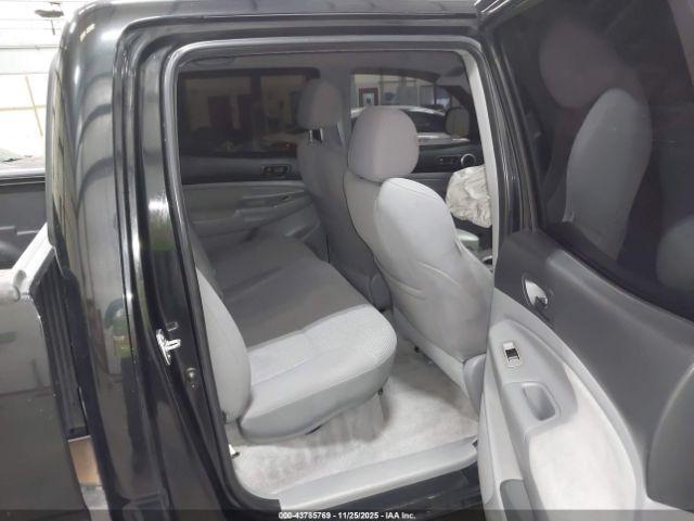 Toyota Tacoma Base V6 Image 19