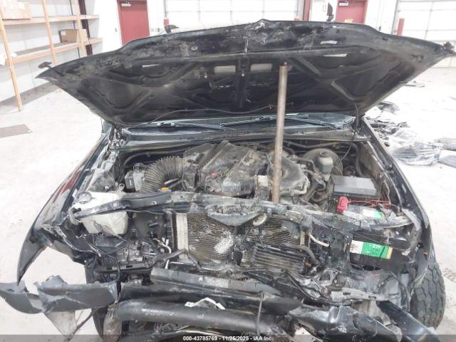 Toyota Tacoma Base V6 Image 7