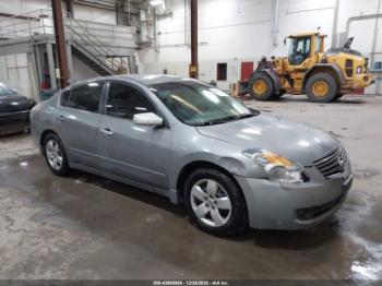  Salvage Nissan Altima
