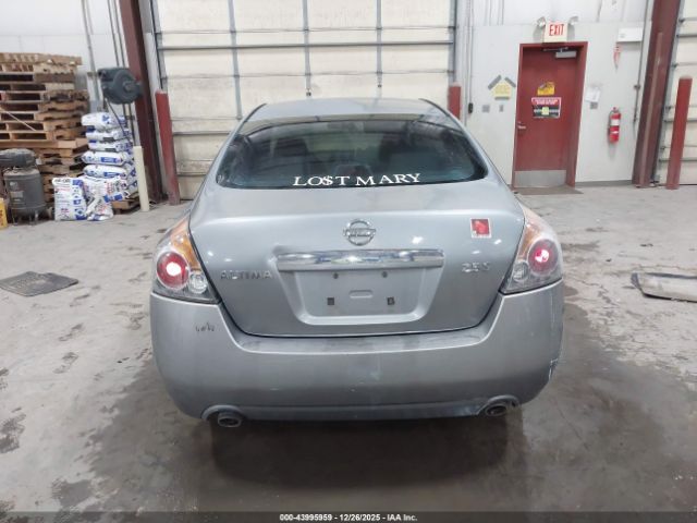 Nissan Altima 2.5 S Image 14