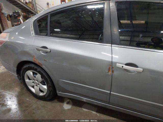 Nissan Altima 2.5 S Image 15
