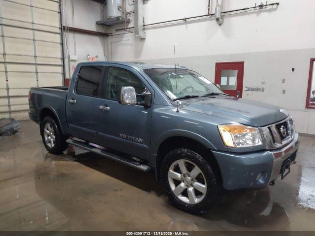  Salvage Nissan Titan