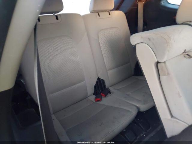 Hyundai SANTA FE Se Image 13