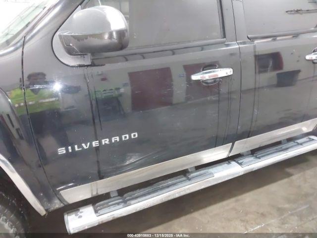 Chevrolet Silverado 1500 Ltz Image 10