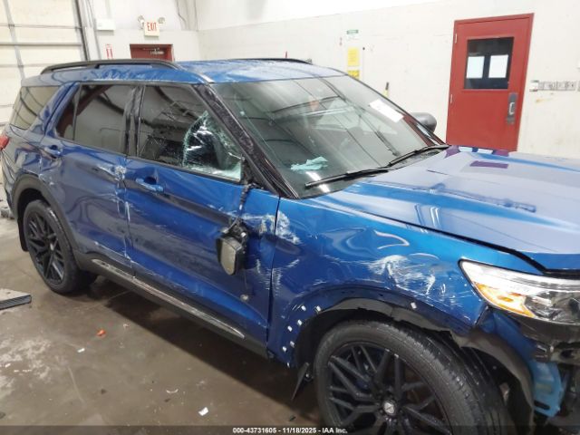 Ford Explorer Xlt Image 7