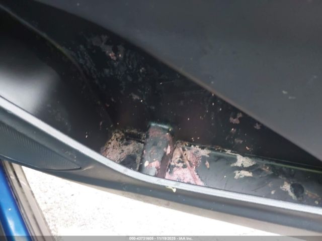 Ford Explorer Xlt Image 18