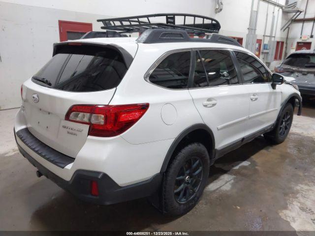 Subaru Outback 3.6r Limited Image 9