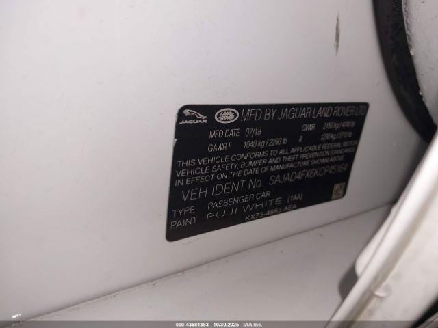 Jaguar XE 25t Premium Image 9