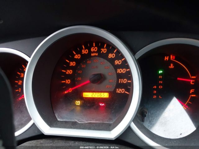 Toyota Tacoma Prerunner V6 Image 8