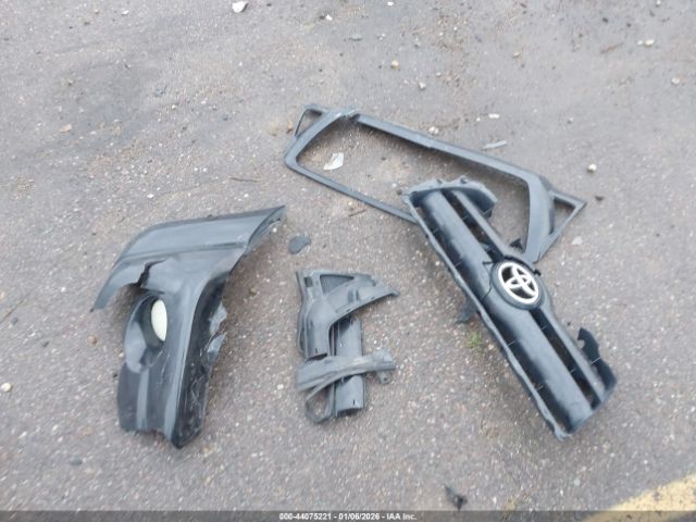 Toyota Tacoma Prerunner V6 Image 13